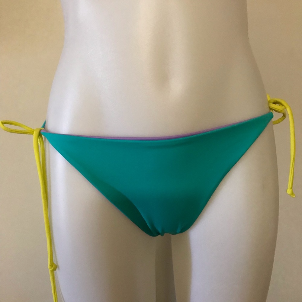 Victoria Secret Size L swimwear reversible bikini